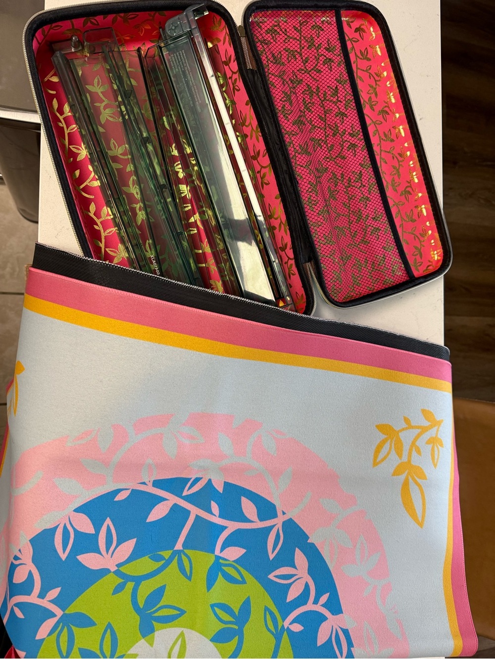 Mahjong mat, travel racks, and travel tile carrier